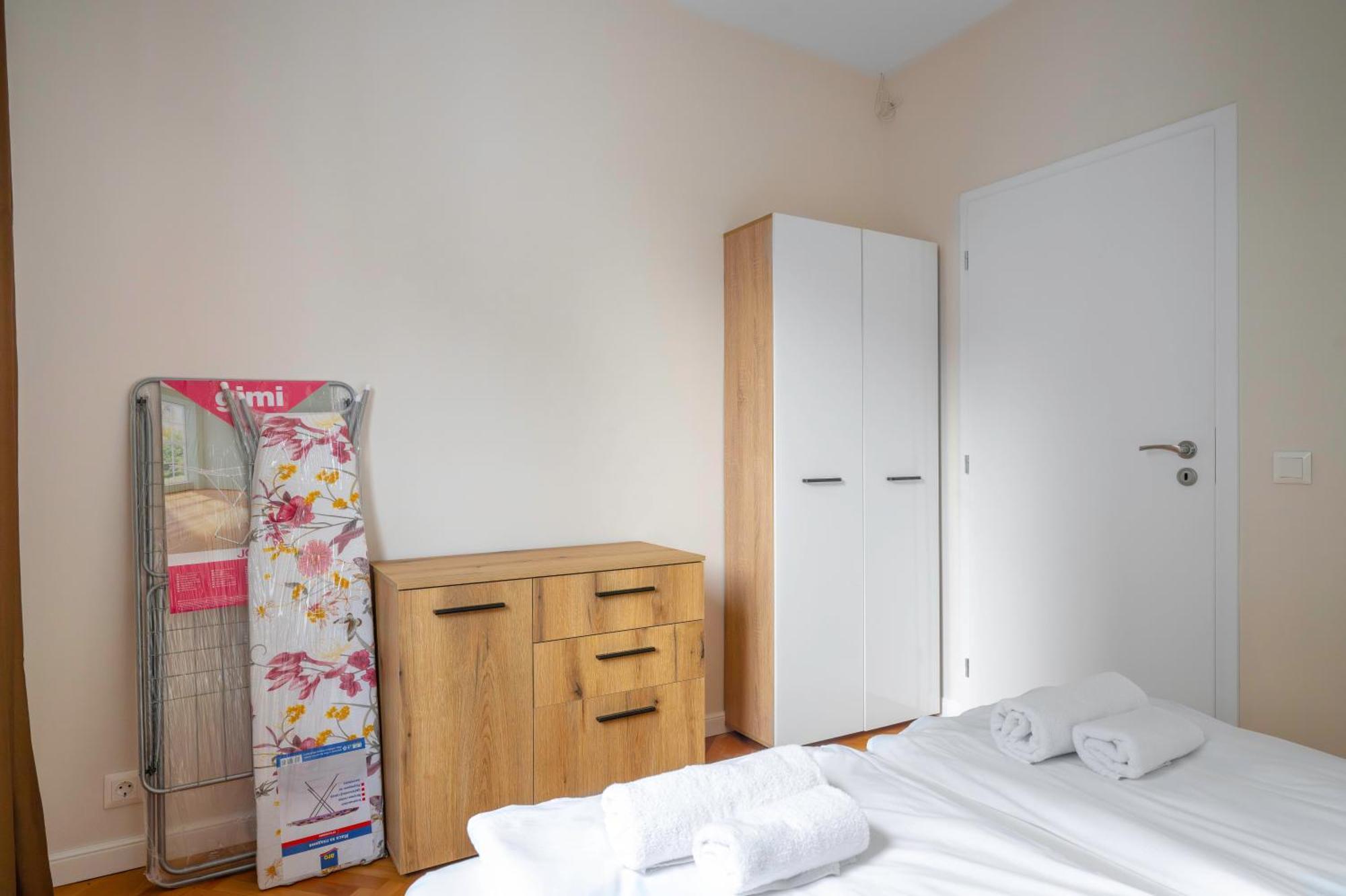 New With The Best View - 2Bd Bright Flat Near Ndk София Экстерьер фото